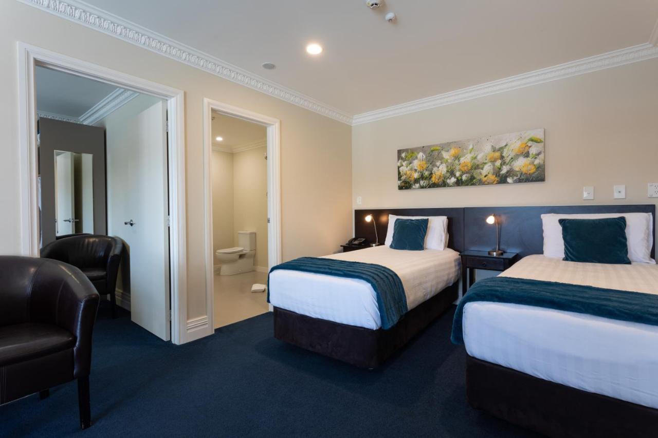 Tuakau Hotel Экстерьер фото