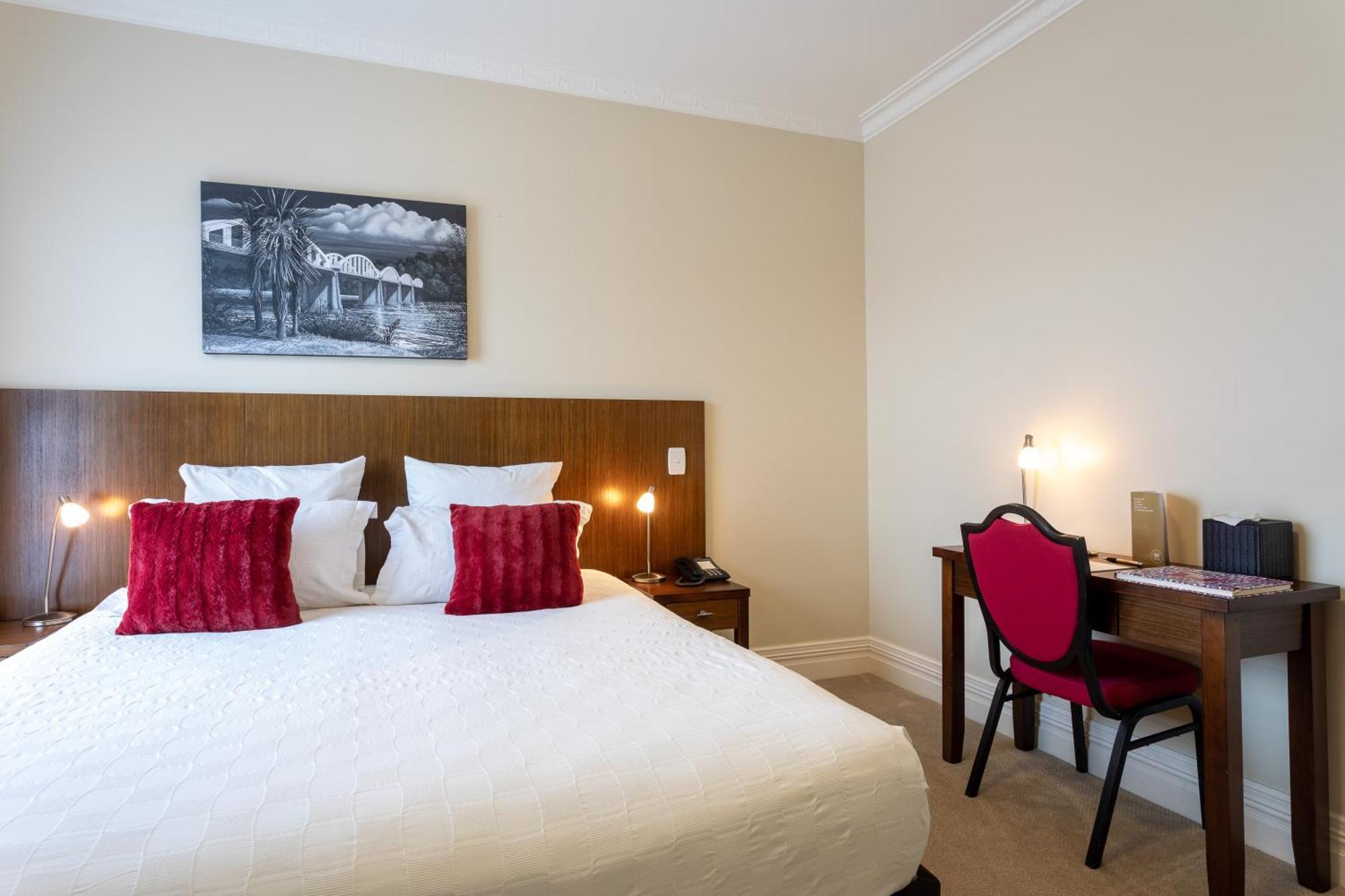 Tuakau Hotel Экстерьер фото