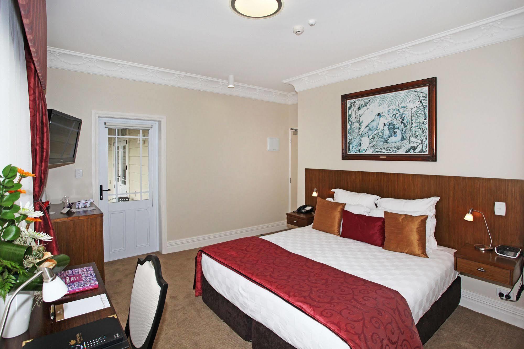 Tuakau Hotel Экстерьер фото